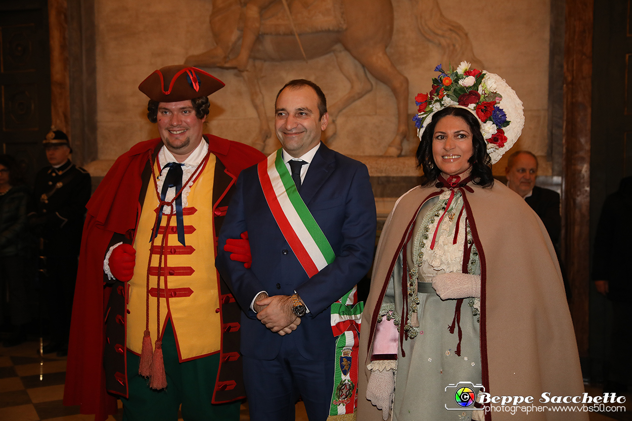 VBS_3538 - Investitura Ufficiale Gianduja e Giacometta Famija Turineisa - Carnevale di Torino 2024.jpg